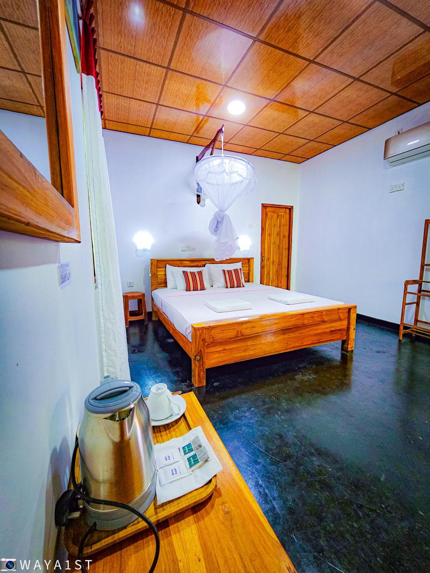Hotel Bright Sun Safari Udawalawe Exterior foto